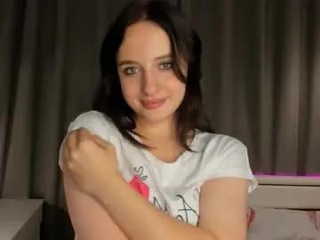 delphacollier — Goal -60  Hi, my name is Emilia! #18 #teen #young #new #shy [79 tokens remaining]
