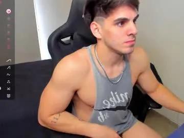 derekcb on Chaturbate 