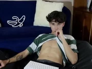 derekswan — Pants off [139 tokens left] #dom #cute #bigdick #twink #18