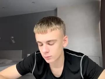 Freechat echowraith on Chaturbate