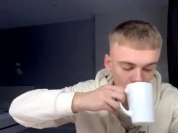 Freechat echowraith on Chaturbate