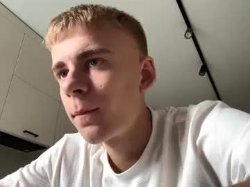 Freechat echowraith on Chaturbate