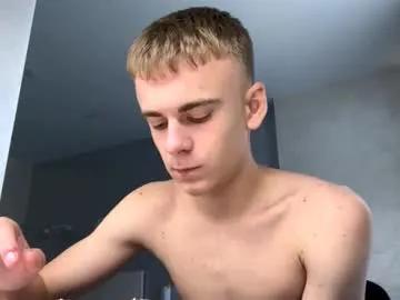 Freechat echowraith on Chaturbate