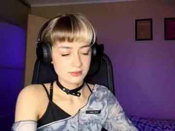 ethelynprochaska — GOAL: Lower my shorts --- Show a basic belly roll [44 tokens remaining] Welcome to my room! #bigass #18 #teen #blonde #new