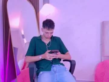 Freechat franco_boys on Chaturbate