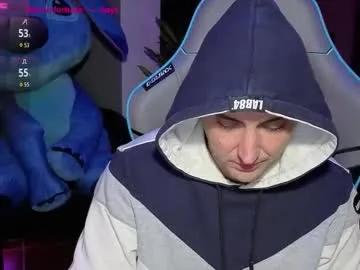 gil_gamesh2nd — Hey hey ^^ #chill with me or try to #tease me .... Diamo #lovense  .. #feet