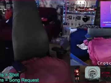 Freechat heartmyarc on Chaturbate