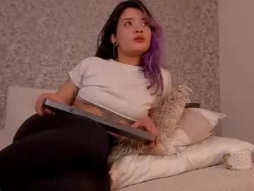 hela_strossner — Take off bra [20 tokens left]   #Goth #Submissive   #BDSM ? #Deepthroat Is oN   #Natural