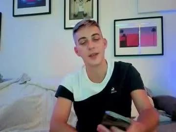 Freechat hugolandcam on Chaturbate