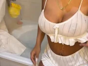 julia_mendes — Goal: Will you make my ass red? [36 tokens left] #new #18 #bigboobs #young #bigass