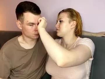 Freechat julielourens on Chaturbate