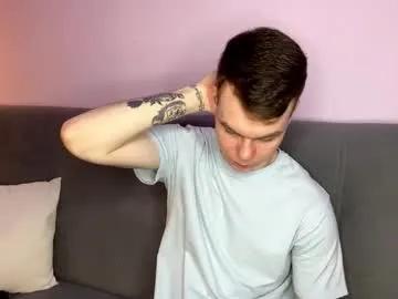 Freechat julielourens on Chaturbate