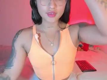 katharina_lopez — Current Goal: kiss at 10 tokens -- Control fuckmachine  x10min 888tkns #muscle #hairy #smalltits #anal #ebony