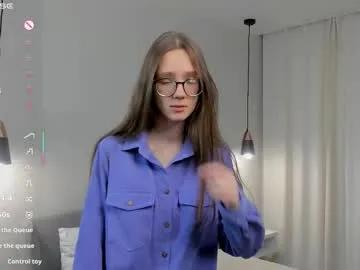 Freechat katinatonge on Chaturbate
