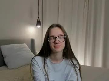 Freechat katinatonge on Chaturbate
