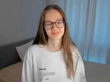 Freechat katinatonge on Chaturbate