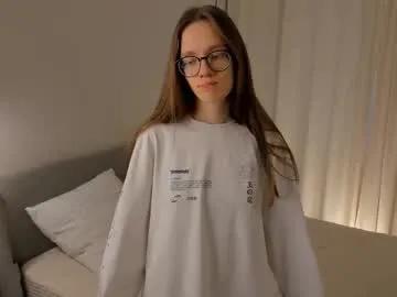 Freechat katinatonge on Chaturbate