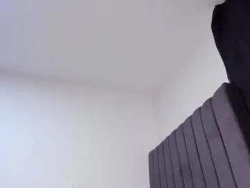 kyle_collinz — naked and hard #muscle #lovense #hairy #smoke #bigcock [200 tokens remaining]