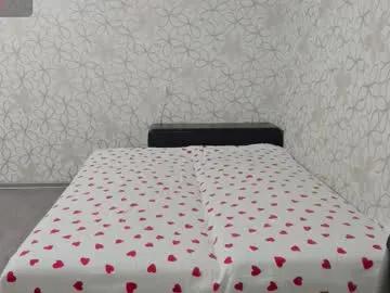 lissa_cristal_ — FOR ME  (I only undress in private)  #teen #shy #cute #anal #lovense [939 tokens remaining]