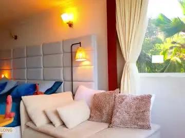 Freechat lissetlong69 on Chaturbate