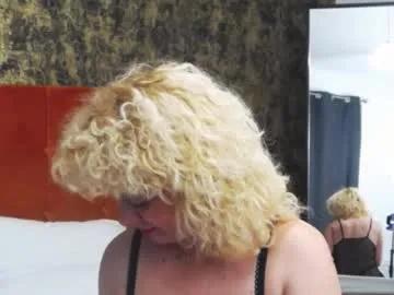 littlecurlygirl — Littlecurlygirl's room #bigass #milf #blonde #mature #new