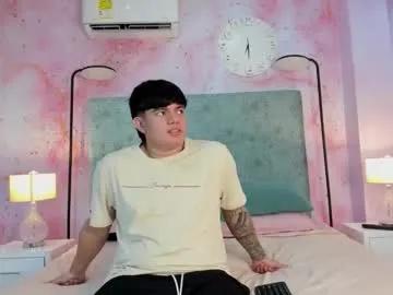 Freechat loverebels_ on Chaturbate