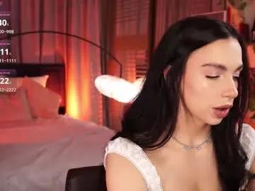 lunanight_ — massage big breast close to cam [193 tokens left] #bigboobs  #curvy #bigass #ahegao #pantyhose