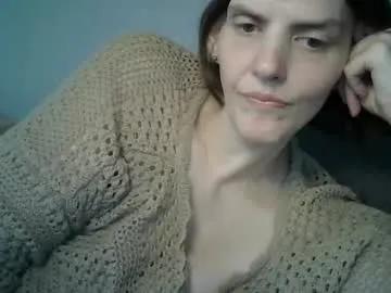 mariejojo — Mariejojo's room. Light bush. My bio says what I do and don't do.