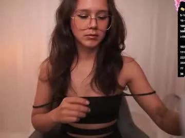 Freechat milanianew on Chaturbate