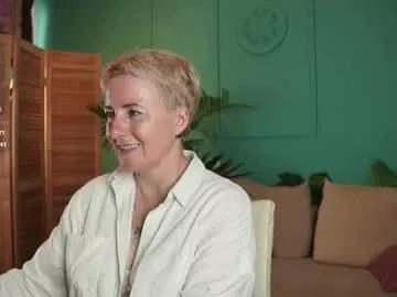 Freechat nika_smit on Chaturbate