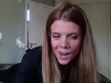 Freechat nudgemanalice69 on Chaturbate