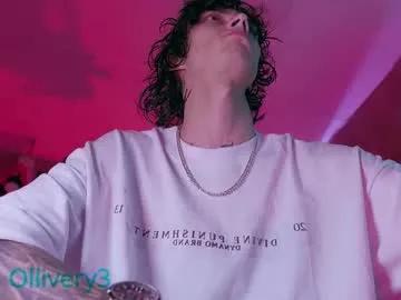 Freechat olliver___y on Chaturbate