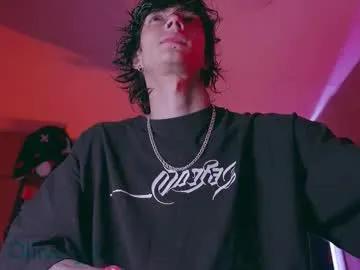 Freechat olliver___y on Chaturbate