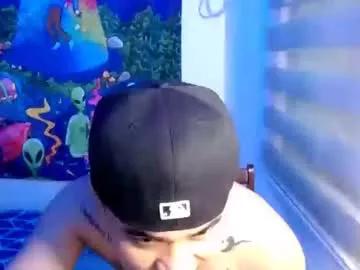 Freechat tattooguy1209 on Chaturbate