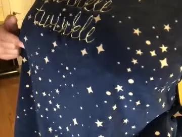 themrsnelson — #bush #greeneyes #brunette #amateur #natural naked time! [477 tokens remaining]