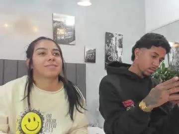 Freechat violet_and_myers on Chaturbate