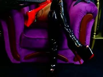 Freechat vivianreeve on Chaturbate