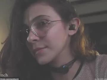 zarahlynch — A fallen nude angel drains youu! - Goal: Ruin me with those feetTip 25 to make the show continue [394 tokens left] #mistress #latex #findom #german #muscle