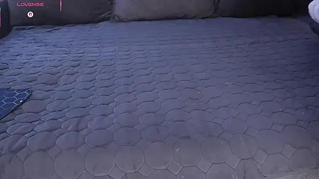 888_666 — fuck pussy with dildo