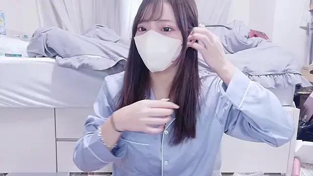 Group _chanMOMO_ on StripChat