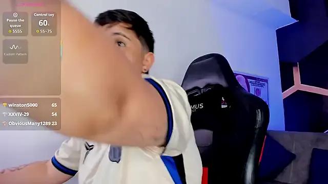 AbbySmiitth_ on StripChat 