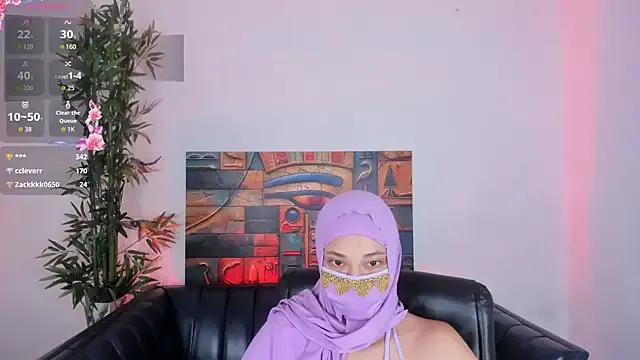 Freechat Alana_abad on StripChat