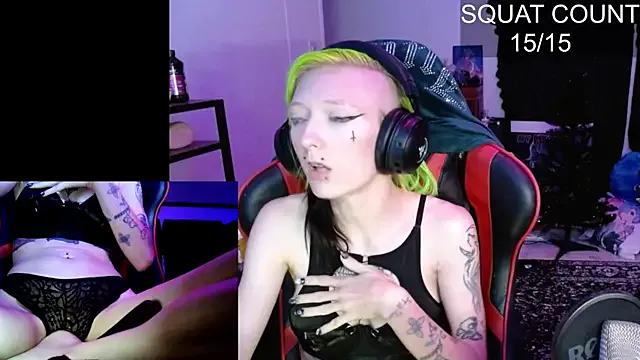 alicewonder09 — suck dildo