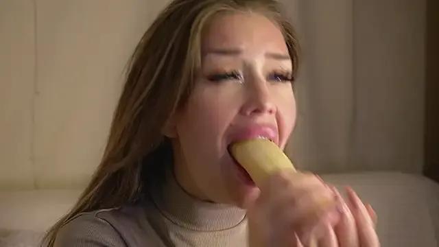 AnnyBangs — Freechat on StripChat