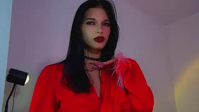 BeverlyMost on StripChat 