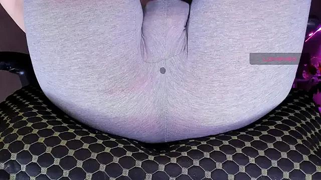 Cameltoe_squirt_inPants — squirt OCEAN