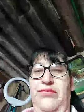 clarita_01 — Brincando deznuda 