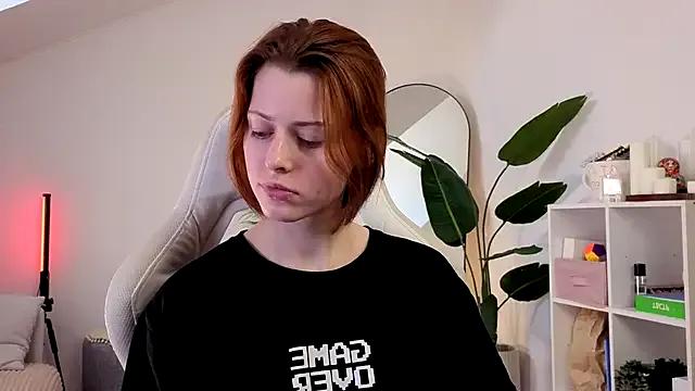 doll_lesli on StripChat 