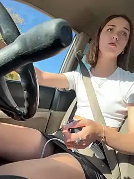 DollyTall on StripChat 