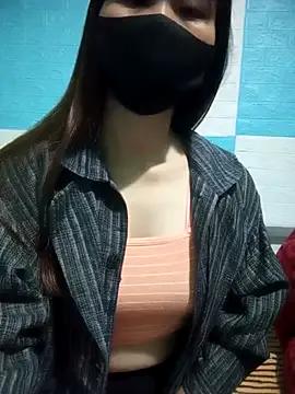 Donatella28 — masturbate and sit on new guy's face